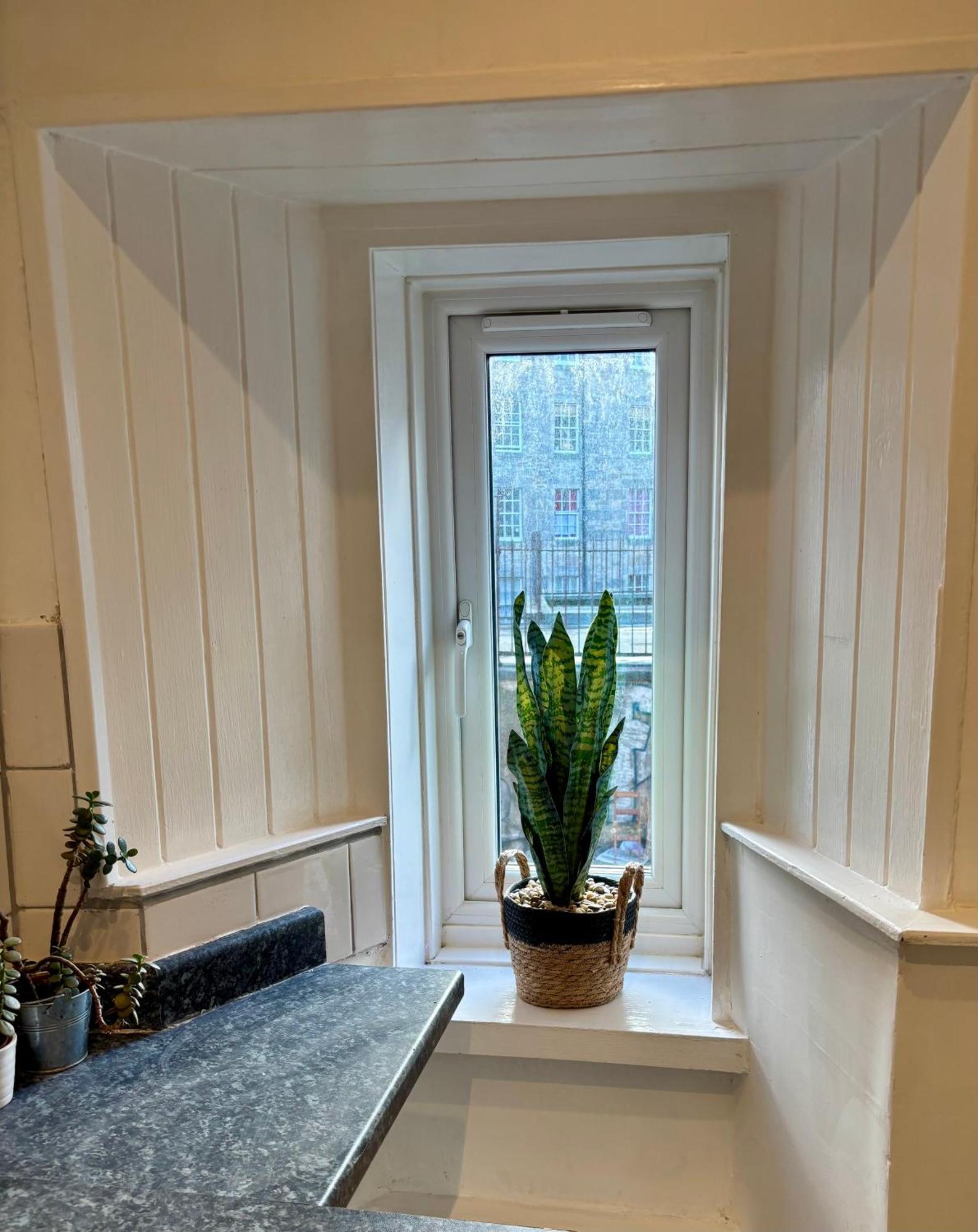 Bread Street, Central And Spacious One Bed Flat Эдинбург Экстерьер фото