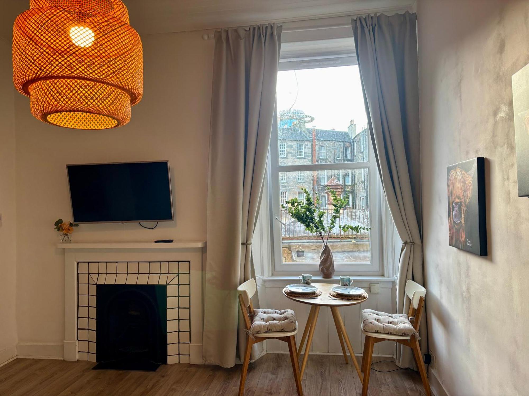 Bread Street, Central And Spacious One Bed Flat Эдинбург Экстерьер фото